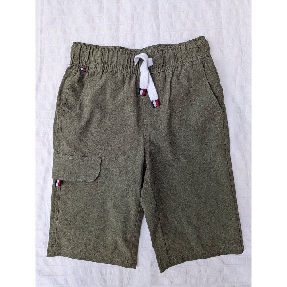 Tommy Hilfiger Boys Light weight cargo shorts Size Small